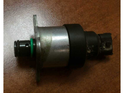 Клапан электромагнитный топливного насоса Bosch Common Rail (Euro3) SHAANXI / Shacman (ШАНКСИ / Шакман) 612600081583 (0928400617) фото 1 Таганрог